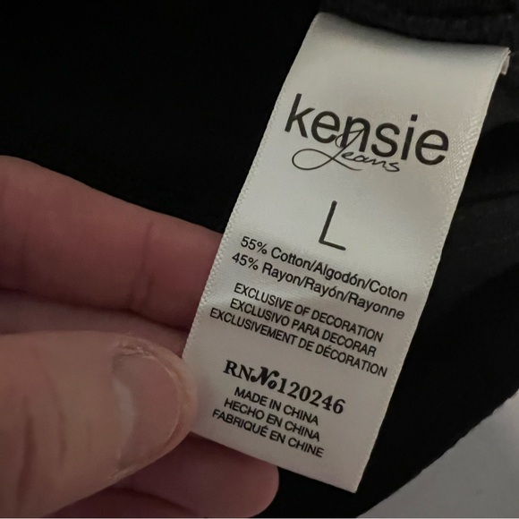 Women's Kensie Jeans Floral Embroidered Black Denim Moto Jacket - Picture 3 of 12